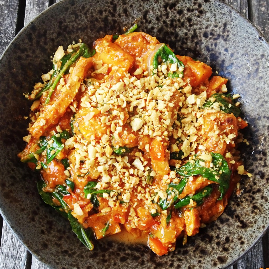 128. Mali: Chicken Peanut&nbsp;Stew